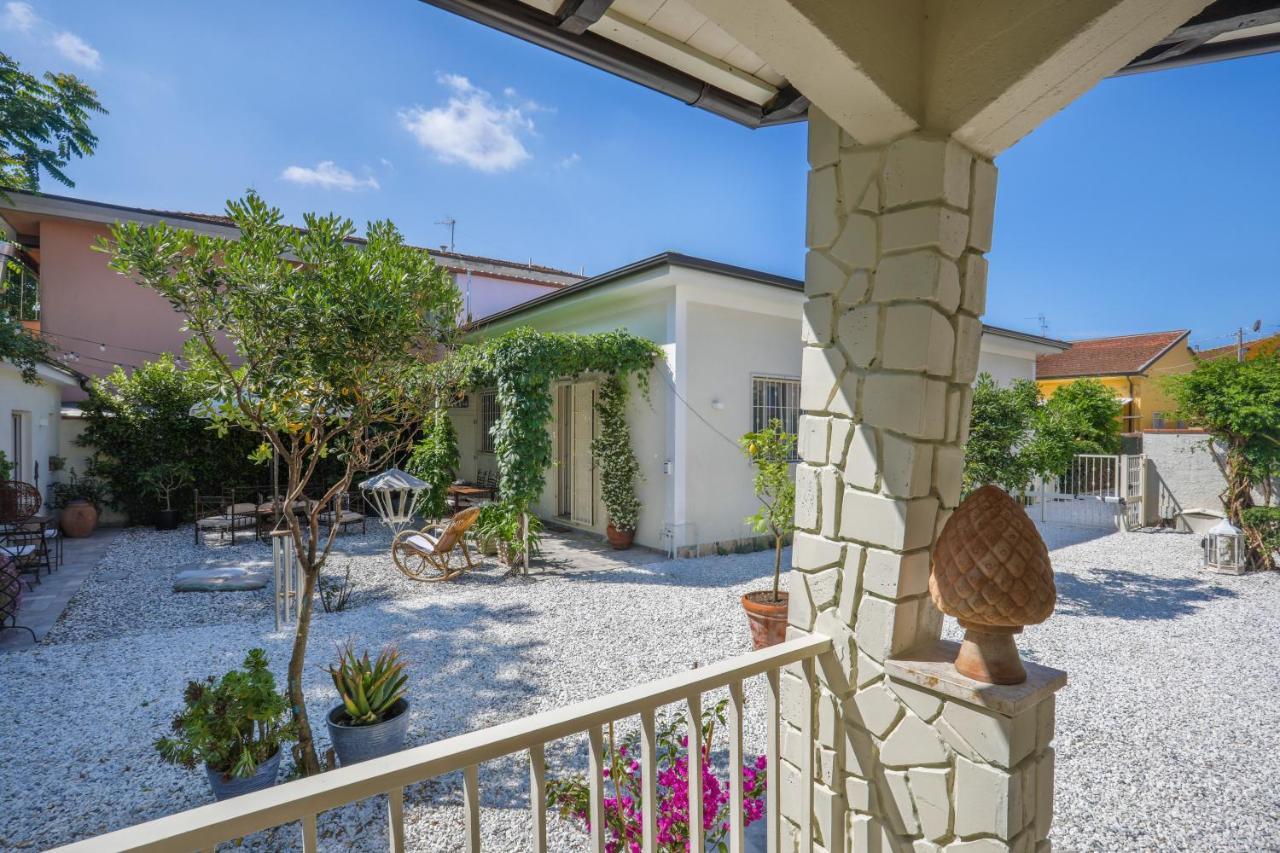 I Levrieri Hotel Torre del Lago Puccini Eksteriør billede
